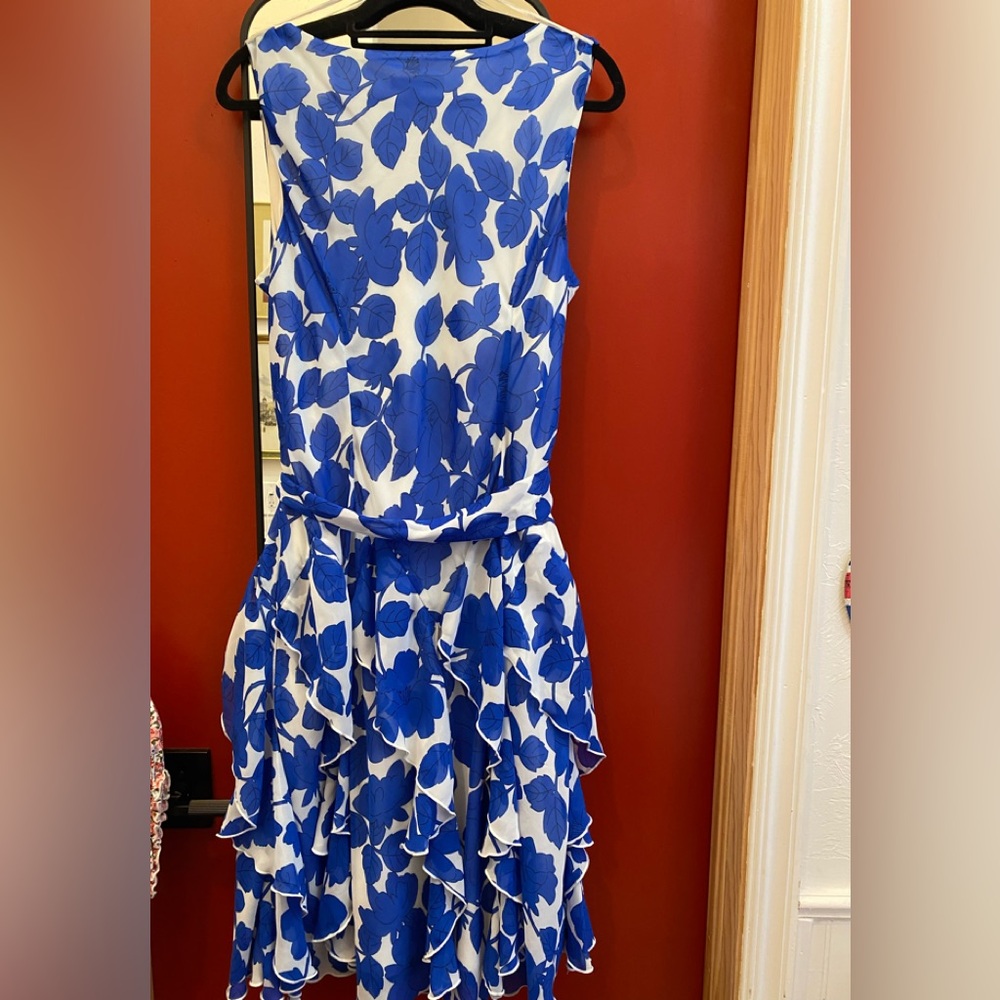 Vintage Robbie Bee Blue and White Floral Ruffle Dress size 18